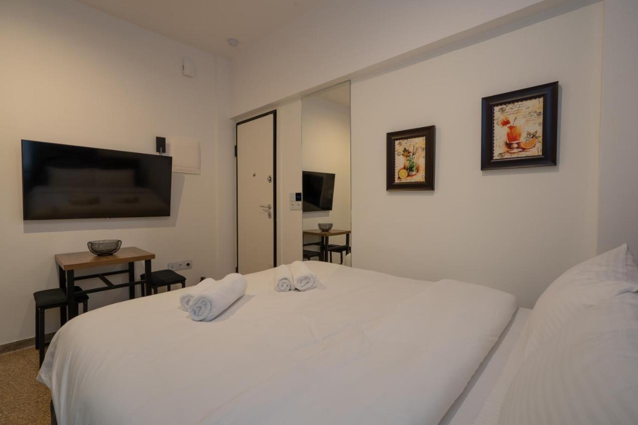 Dema Luxury Suites - Lekka E3 Athen Exterior foto