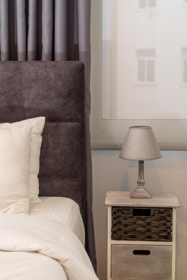 Dema Luxury Suites - Lekka E3 Athen Exterior foto